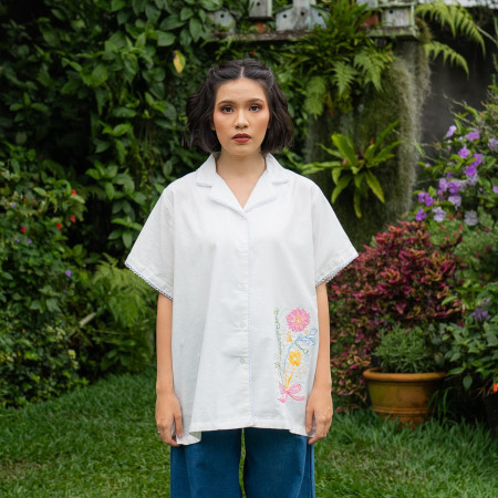 NONAETAL X SmittenbyPattern Jemima Floral Embro Top Short Broken White