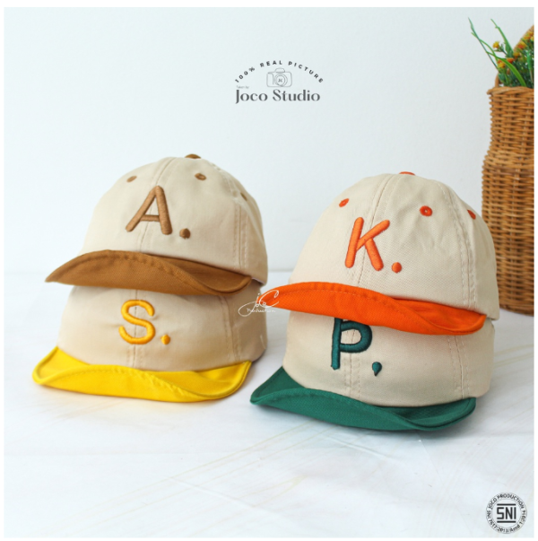 Jocoproduction - Topi Fashion Anak Unisex Laki Laki Perempuan Topi PET Cewek Cowok Premium Batita 2 bulan – 24 bulan Bordir Alfabeth