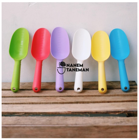 Nanem Taneman - Sekop Plastik