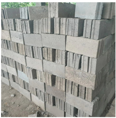 Batako ukuran 37x17x7cm