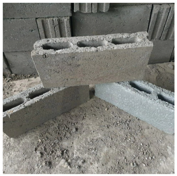 Batako ukuran 37x17x7cm