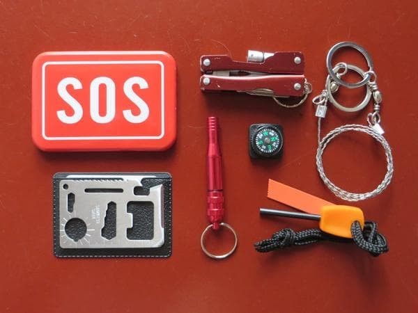 SOS EDC Pack Outdoor Survival Kit Camping Hiking Emergency SOS tools