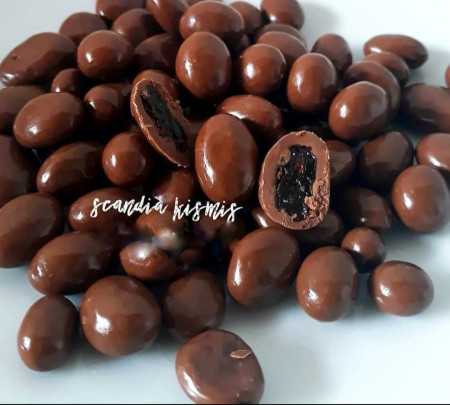 Coklat Scandia Kismis / Coklat Kiloan / Coklat Delfi / Coklat Milk - 1/4 kg