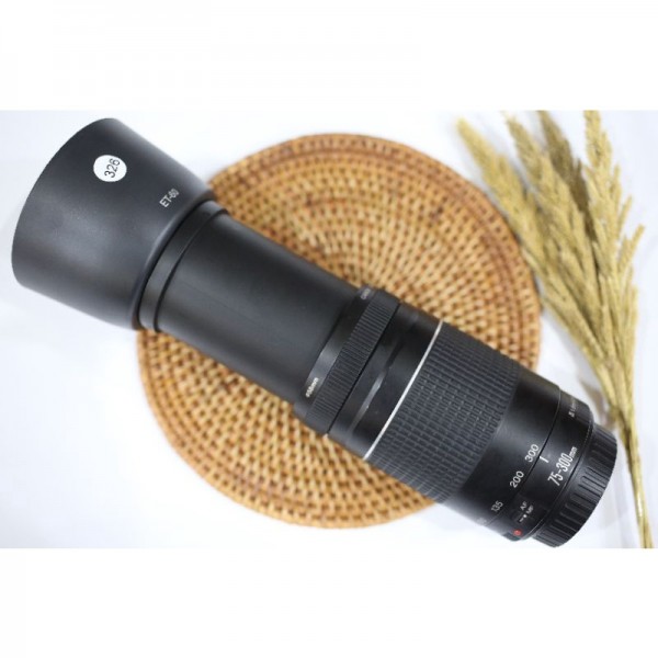 Lensa canon 75-300mm mulus termurah