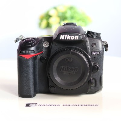 Nikon D7000