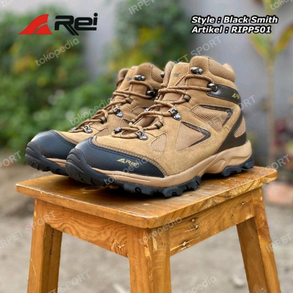 Sepatu Hiking Pria Sepatu Gunung Pria Sepatu Outdoor Pria Rei New