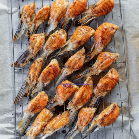 Salmon Fin / salmon sirip / sirip ikan salmon - 500 gram