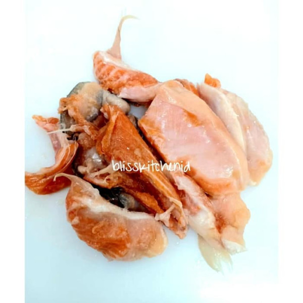 Trim Salmon Fish / Tetelan Daging Ikan Salmon Norway & Trout 250gr - 1PCS 250GR