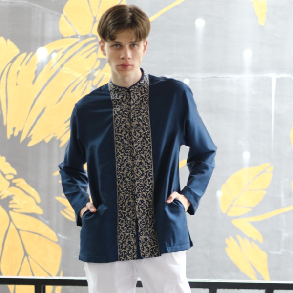 RICARDO Baju Koko Pria Navy Bordir Lengan Panjang