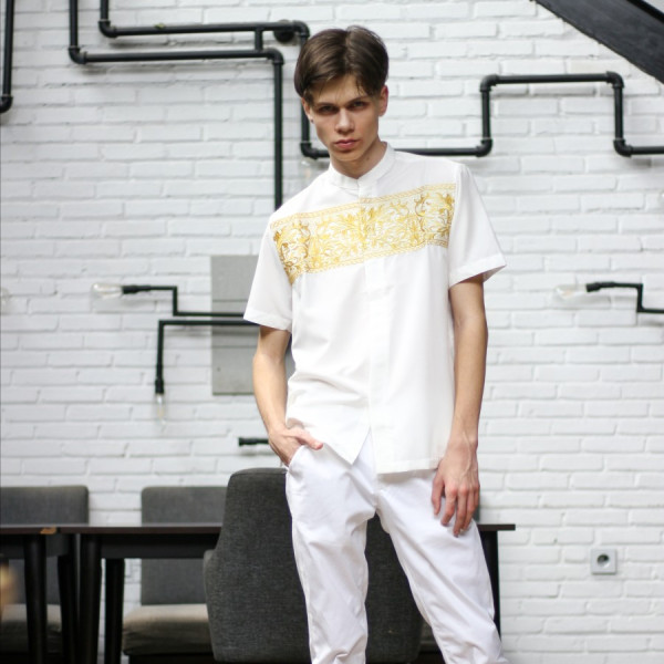 RICARDO Baju Koko Pria Putih Bordir Gold Lengan Pendek