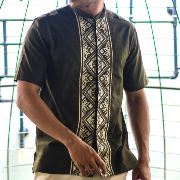 RICARDO Baju Koko Pria Hijau Bordir Lengan Pendek