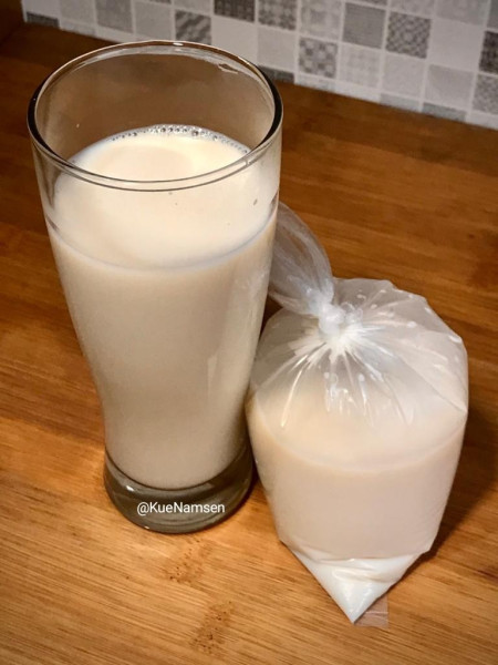 susu kedelai/minuman segar/serapan pagi/meeting kantor/kue namsen