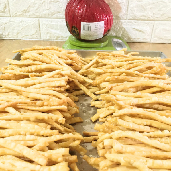 Traditional Snack / Camilan Lokal cheese stick keju edam original