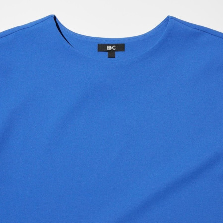 Uniqlo T-Shirt Jersey Kain Krep Lengan Pendek