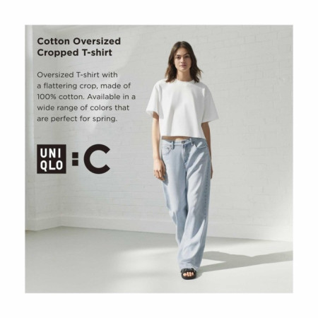 Uniqlo T-Shirt Crop Katun Oversize Lengan Pendek