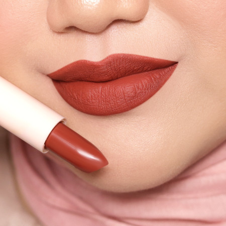 Wardah Colorfit Ultralight Matte Lipstick (Korean Limited Edition) - 12 Autumn Nami