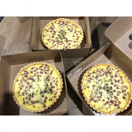 Quiche Smoke Beef and Cheese