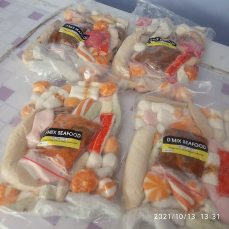 Bakso Ikan Mix / Mix Seafoods + Bumbu Steamboat rasa tomyum