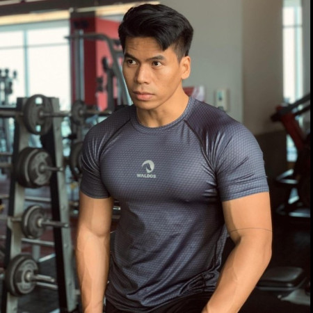 NEW STOCK Baju Training Running Gym Fitness Waldos Hydro Black