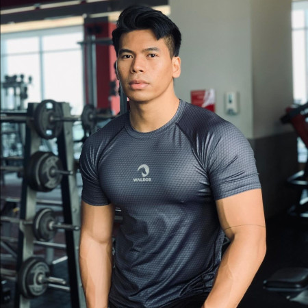 NEW STOCK Baju Training Running Gym Fitness Waldos Hydro Black