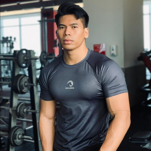 NEW STOCK Baju Training Running Gym Fitness Waldos Hydro Black