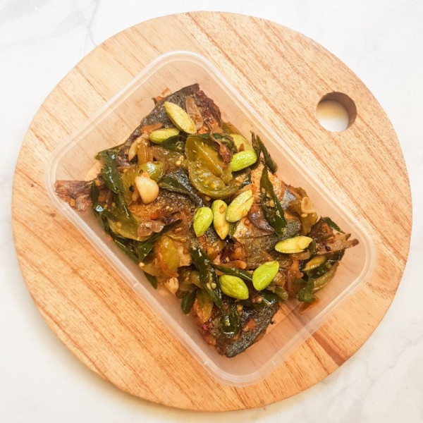 KIRIM INSTAN LAUK FROZEN HOMEMADE - Kembung Cabe Pedes