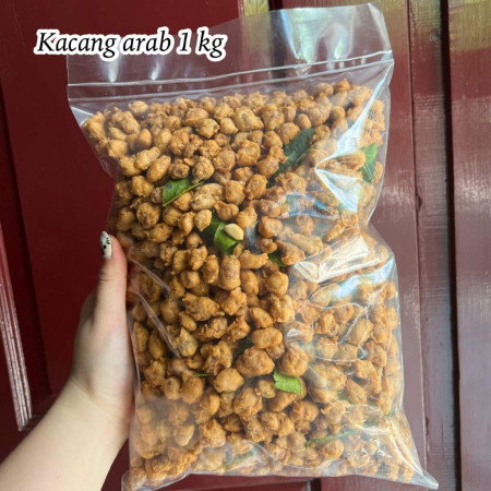 1 KILOGRAM KACANG BALI / KACANG ARAB / KACANG DISKO / KACANG GORENG TEPUNG KACANG ARAB