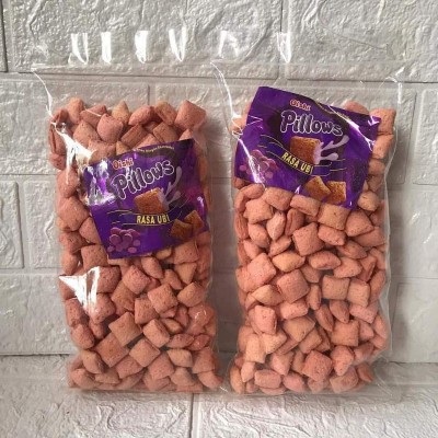 Oishi Pillow Rasa Ubi / coklat Snack 250 Gram