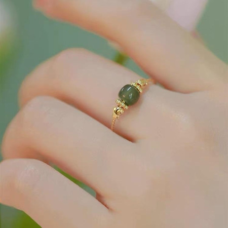 C78(Beli 2 dapat Bonus) COD Cincin giok hijau simple titanium Perhiasan Rings