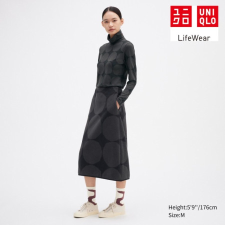 Uniqlo HEATTECH T-Shirt Kerah Tinggi Lengan Panjang