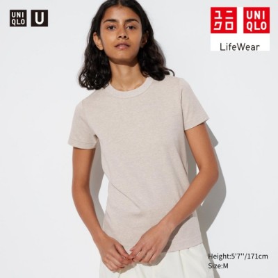 Uniqlo T-Shirt Kerah Bulat Lengan Pendek