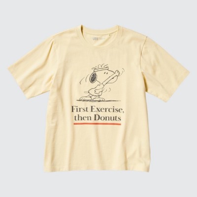 Uniqlo UT Peanuts Lengan Pendek
