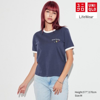 Uniqlo UT Peanuts Lengan Pendek