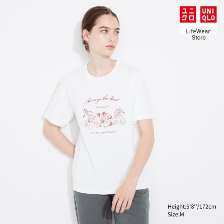 Uniqlo UT Disney Lengan Pendek