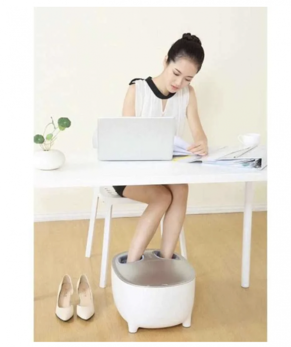 Momoda Alat Pijat Kaki Elektrik Foot Massage