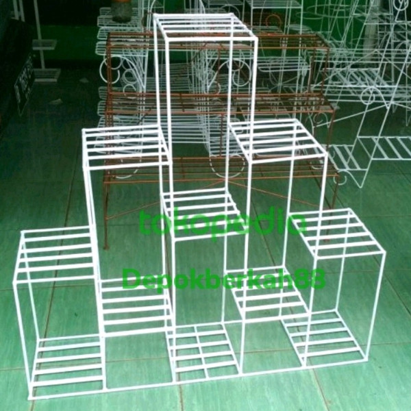 Standing Rak Pot Bunga 11 Susun/Rak Pot Besi untuk Tanaman Hias - Tidak di cat, Besi 6MM