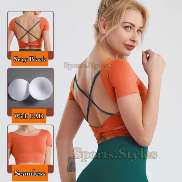 Setelah Pakaian Olahraga Wanita