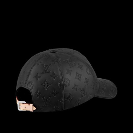 Baseball cap topi LV Monogram Shadow cap LV Louis Vuitton