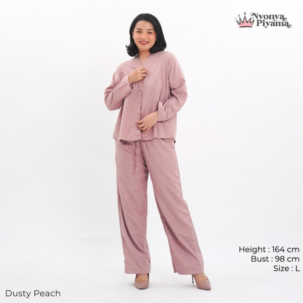 Nyonya Piyama Poly Bamboo Oversized Cozy Set Lengan Panjang Polos V.1 - Dusty Peach,L